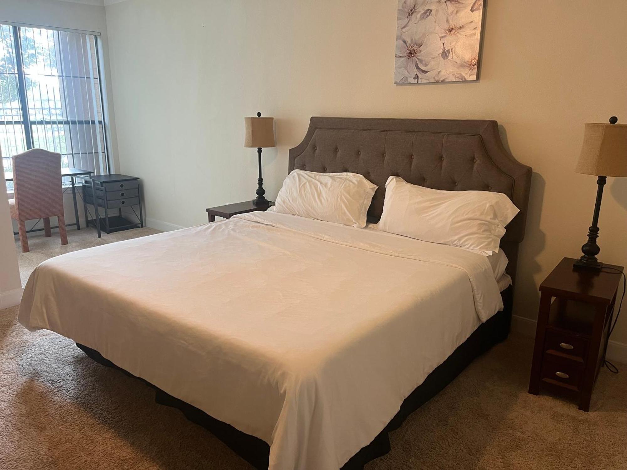 Luxury Fully Furnished Apartments By Nasa And Kemah Boardwalk Houston Room photo