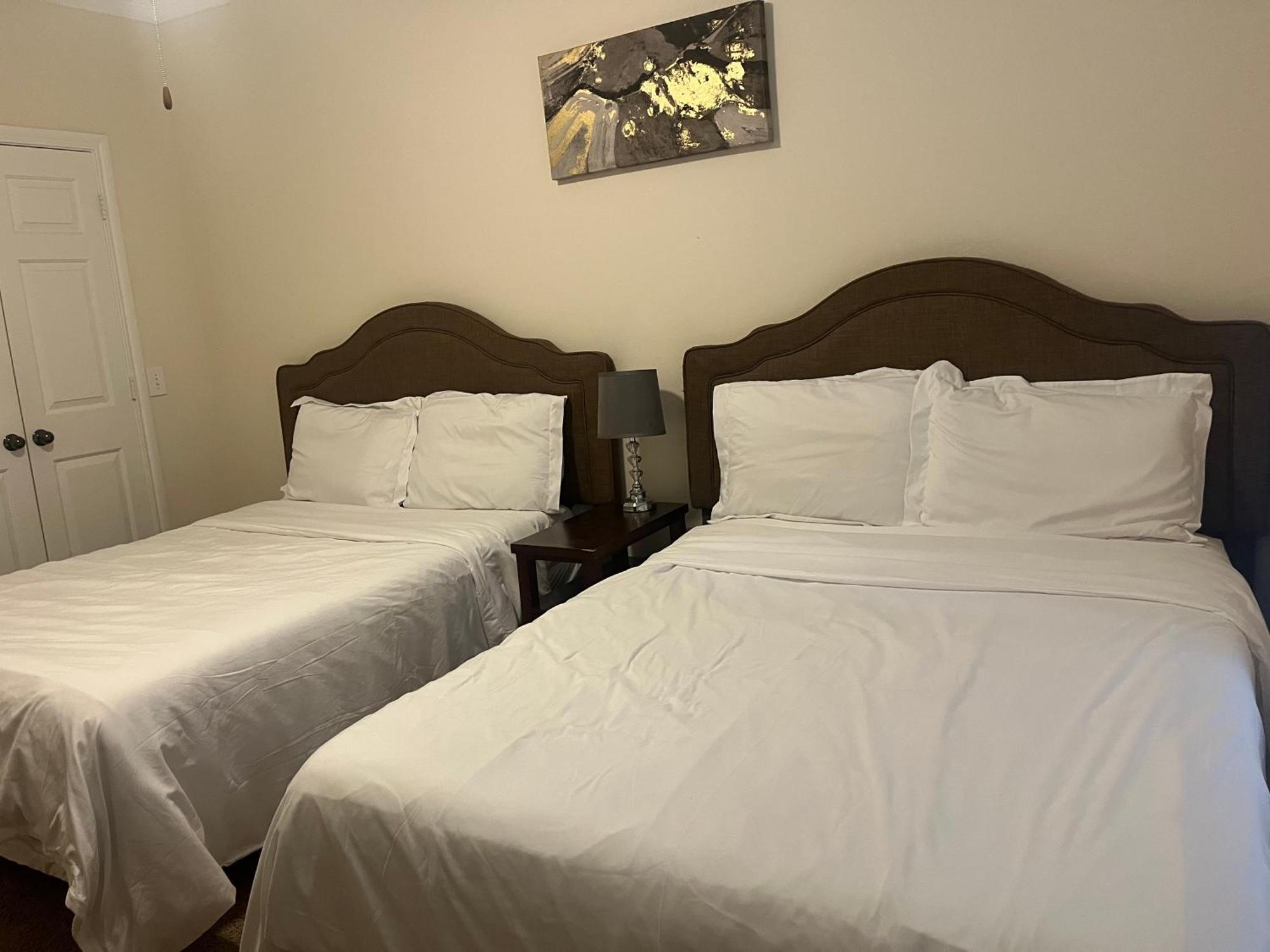 Luxury Fully Furnished Apartments By Nasa And Kemah Boardwalk Houston Room photo