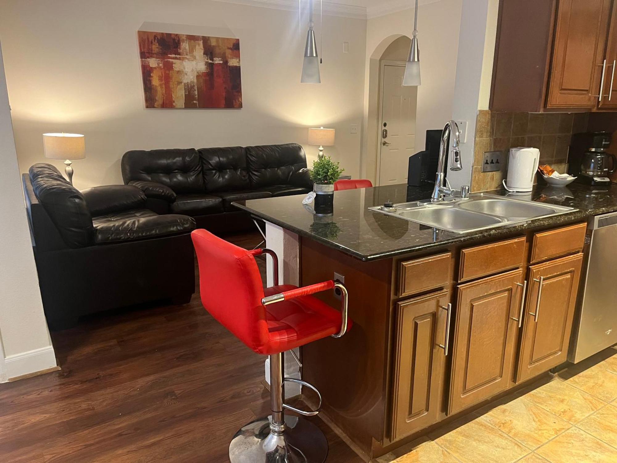 Luxury Fully Furnished Apartments By Nasa And Kemah Boardwalk Houston Room photo