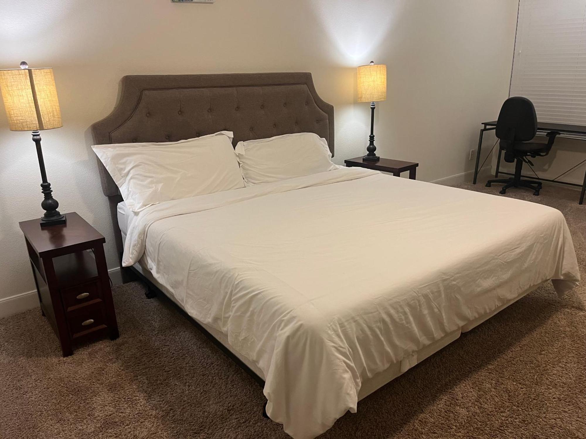 Luxury Fully Furnished Apartments By Nasa And Kemah Boardwalk Houston Room photo
